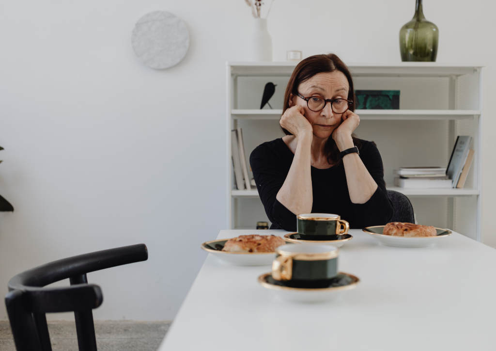 相手を待つ女性